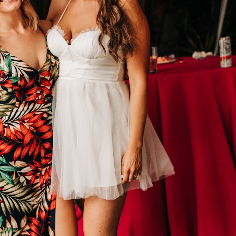 Selfie Leslie smitten sweetheart dress